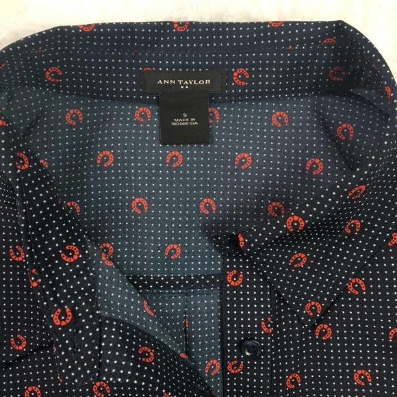 Ann Taylor Navy Horseshoe Print Tunic Small - Picture 2 of 7